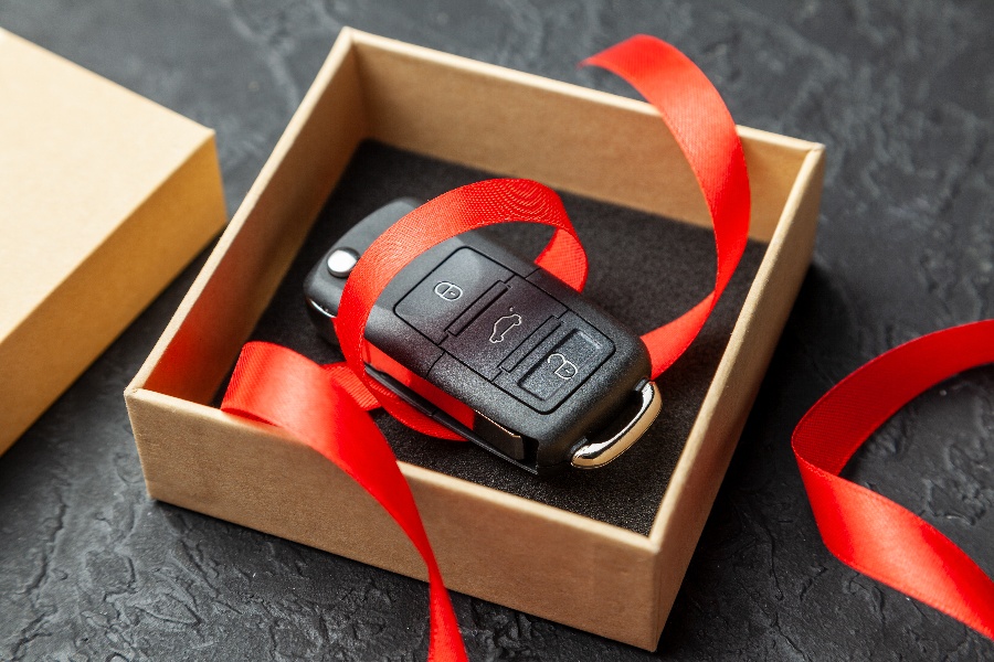 Gifting a Company Car to an Employee, Everything You Need to Know